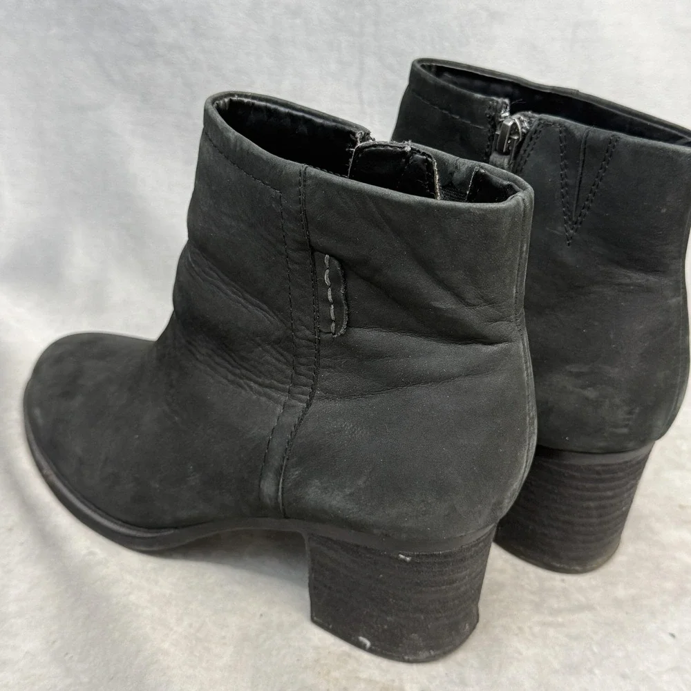 Rockport Boots Womens Size‎ 10 Black Leather Ankle Zip Block Heel CG4150